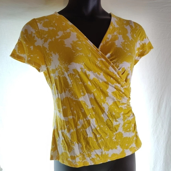 SUNSHINY Fancy Tee EUC 🌞 - Picture 7 of 9